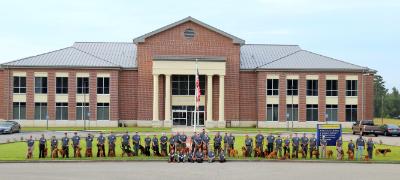 bloodhounds and handlers at Florida Public Safety Institute